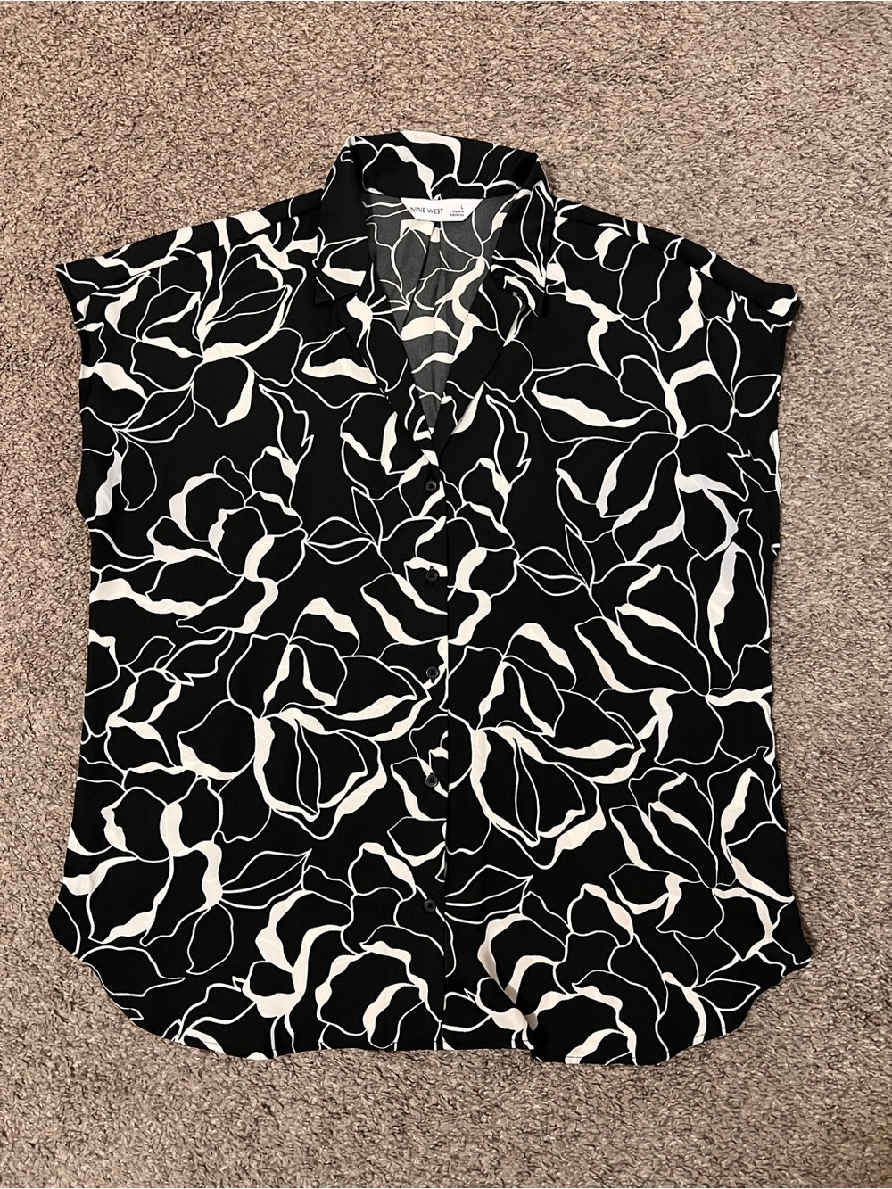 Nine West - Black and White Floral Blouse